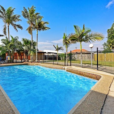 Riviera Motel Bundaberg Exteriör bild