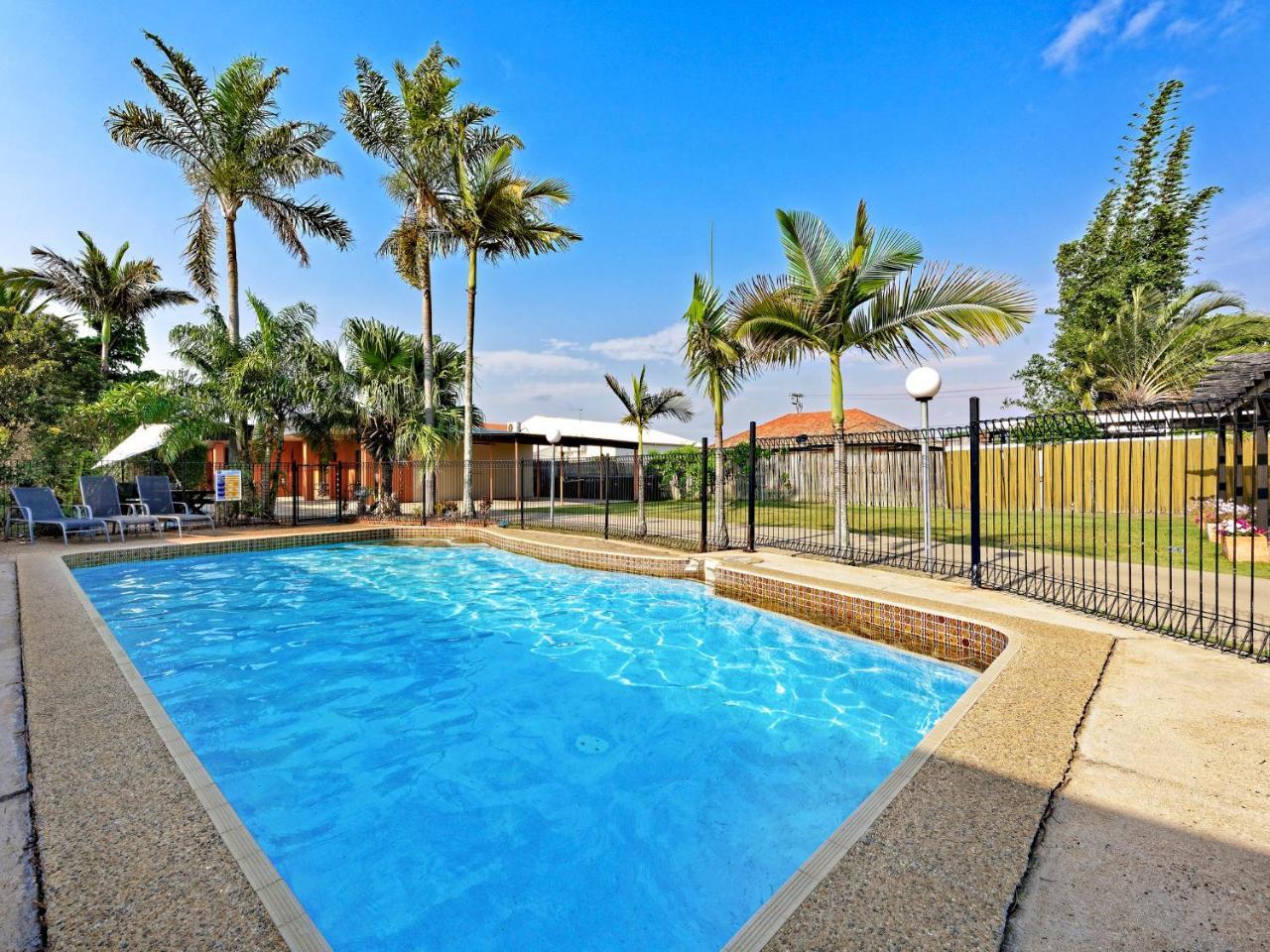 Riviera Motel Bundaberg Exteriör bild